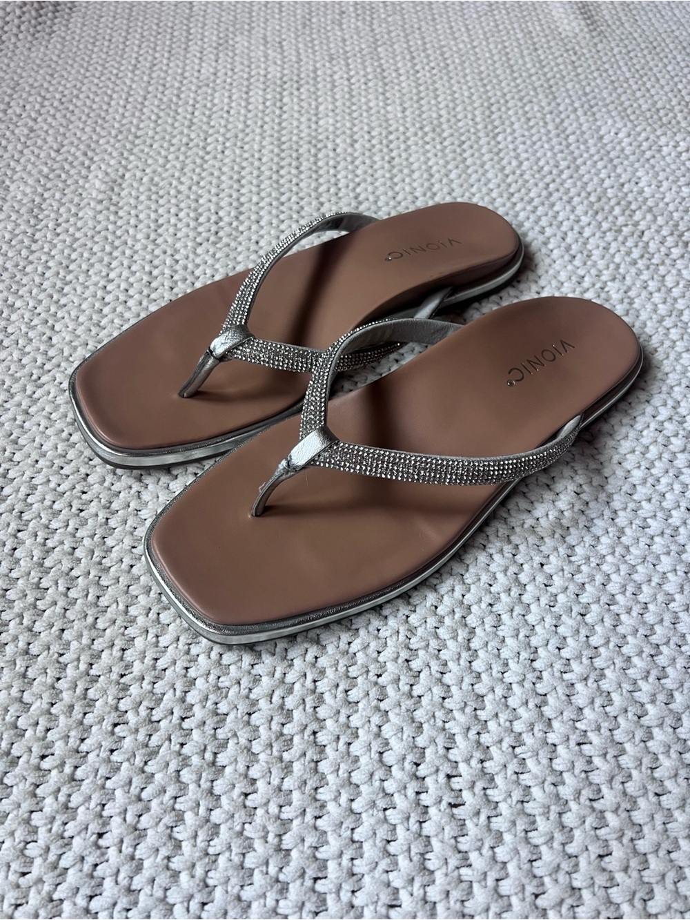 Vionic Vista Shine Flip Flop Sandals Size 8.5 - Picture 3 of 6